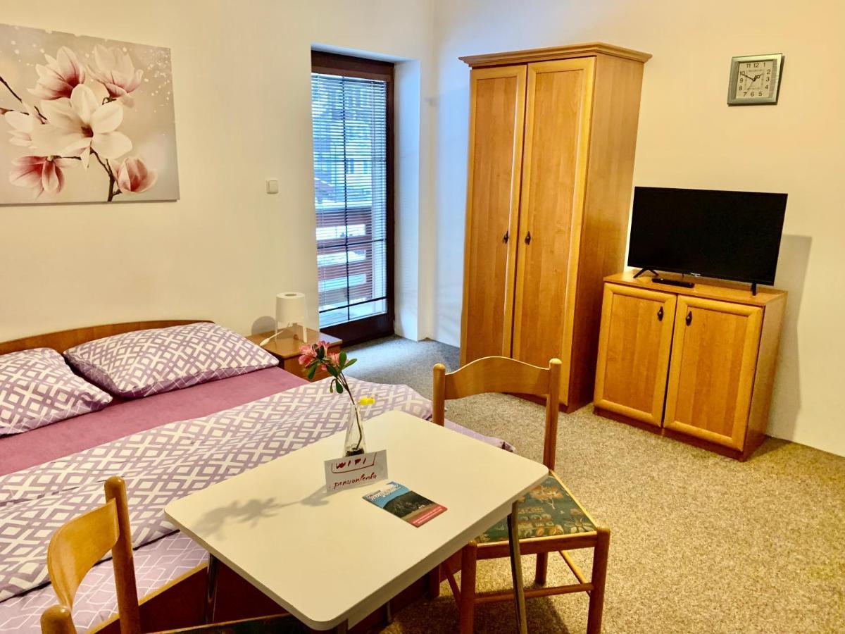 Pension Lenka 1 Harrachov Esterno foto